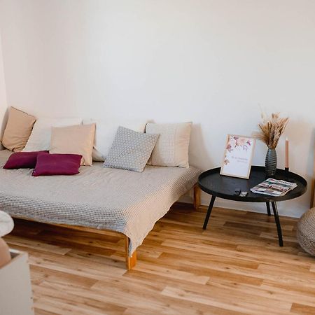 Apartman U Sklepu Sardice Exteriör bild